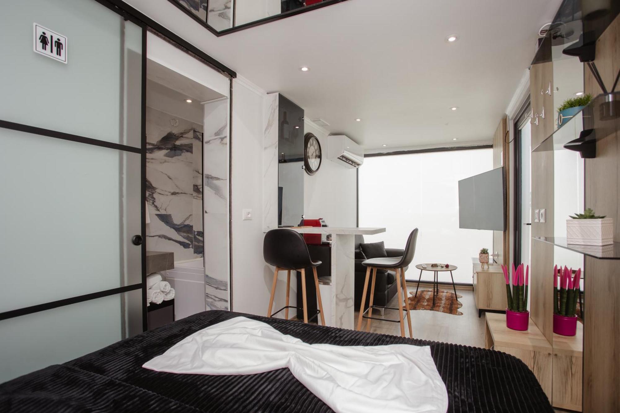 446 Tiny House Shiroke Široka Exterior foto